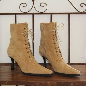 Stuart Weitzman Pointed-Toe Suede Ankle Boots Tan